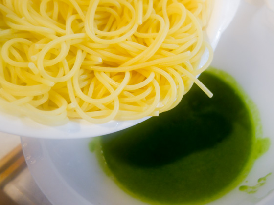 ジェノベーゼのレシピ　フレッシュ・バジルを使ったバジルソース・パスタのレシピ