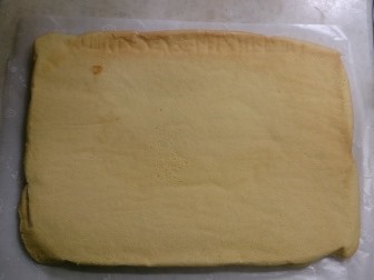 手作り米粉のロールケーキ