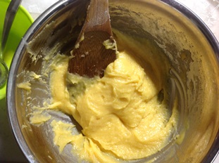 手作りシュー・ア・ラ・クレームのレシピ（メープル使用）