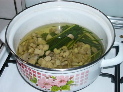 ココナッツ風味のトムヤムクンのレシピ