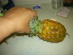 パイナップルの切り方